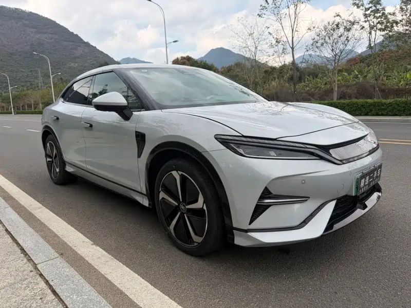 BYD BYD Song L EV 2024 662km Premium Edition