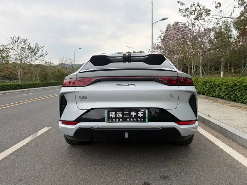 BYD BYD Song L EV 2024 662km Premium Edition