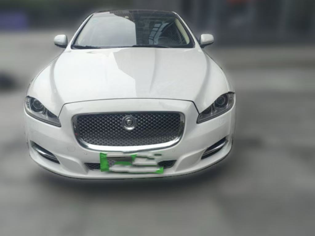 JAGUAR 2012 Jaguar XJL 5.0 Panoramic Luxury Edition