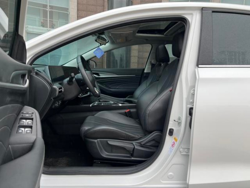 Changan Changan Eado 2021 PLUS 1.6L GDI CVT Luxury