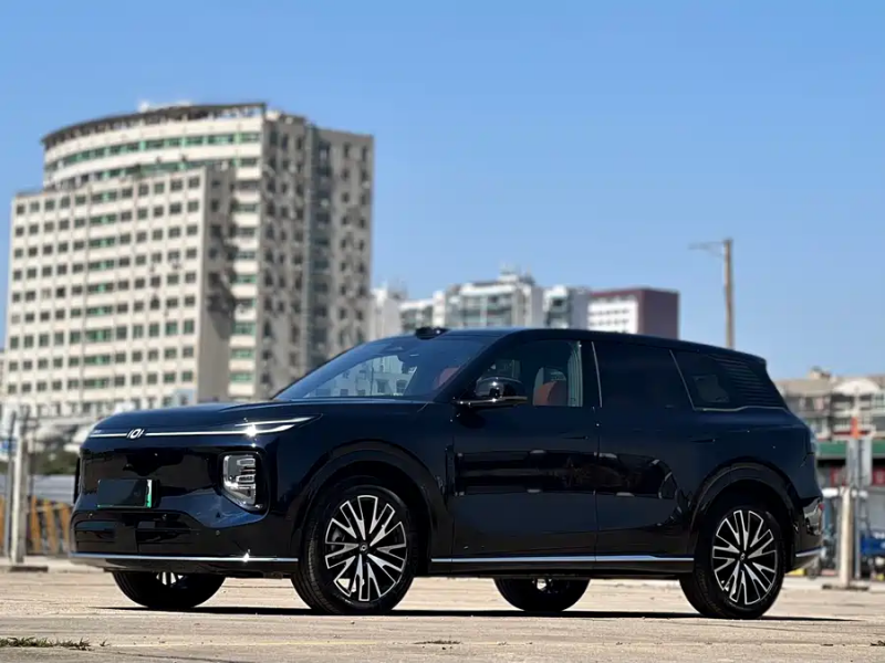 Changan Qiyuan Q07 2025 Model 215 Laser Flagship PLUS - China Used Cars Export to Colombia: Chinese EVs, SUVs and Value Cars for Importers