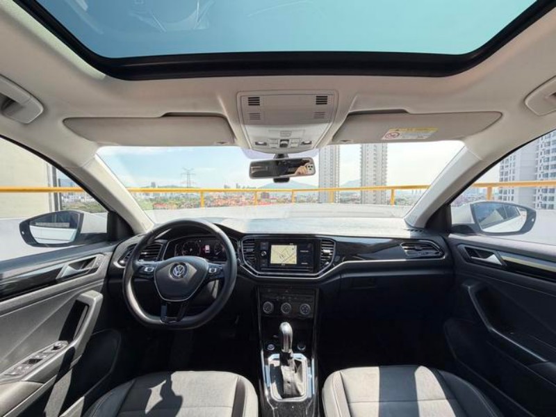 Volkswagen Volkswagen T-Roc 2020 280TSI DSG 2WD Confort