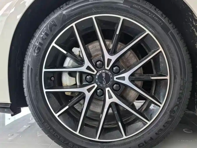 BYD BYD Seal 2024 Honor Edition DM-i 1.5L 121km Luxury Model