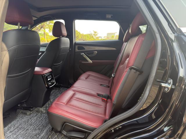 Jetour Jetour X70 PRO 2023 1.6TD Manual Enjoy 5-Seater