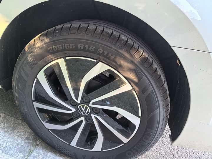 Volkswagen Volkswagen Lavida XR 2025 1.5L Automatic Outstanding Xinyi Edition