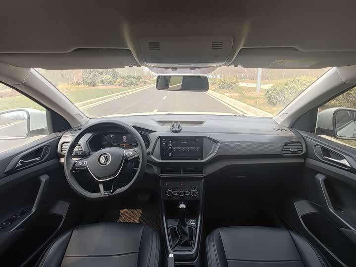 Volkswagen Volkswagen T-Cross 2023 1.0TSI Trendline edition