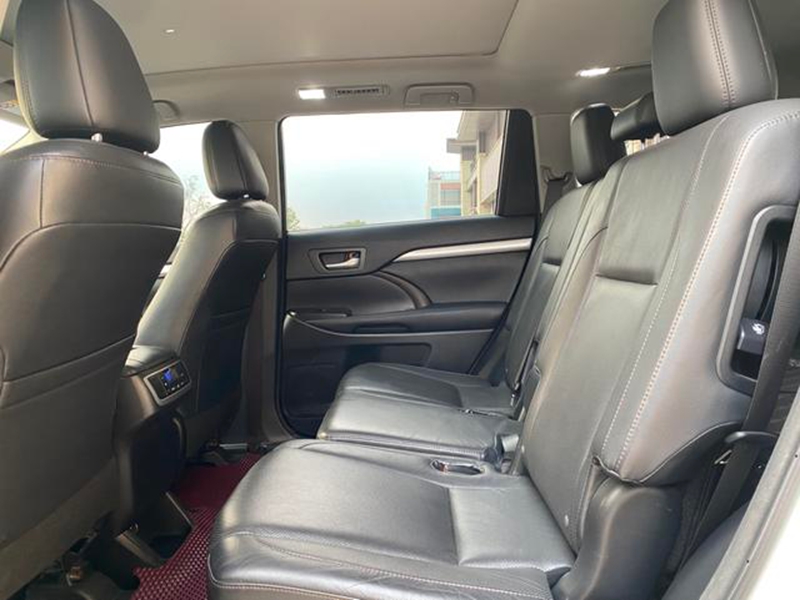 Toyota 2015 Highlander 2.0T AWD Luxury 7-seater