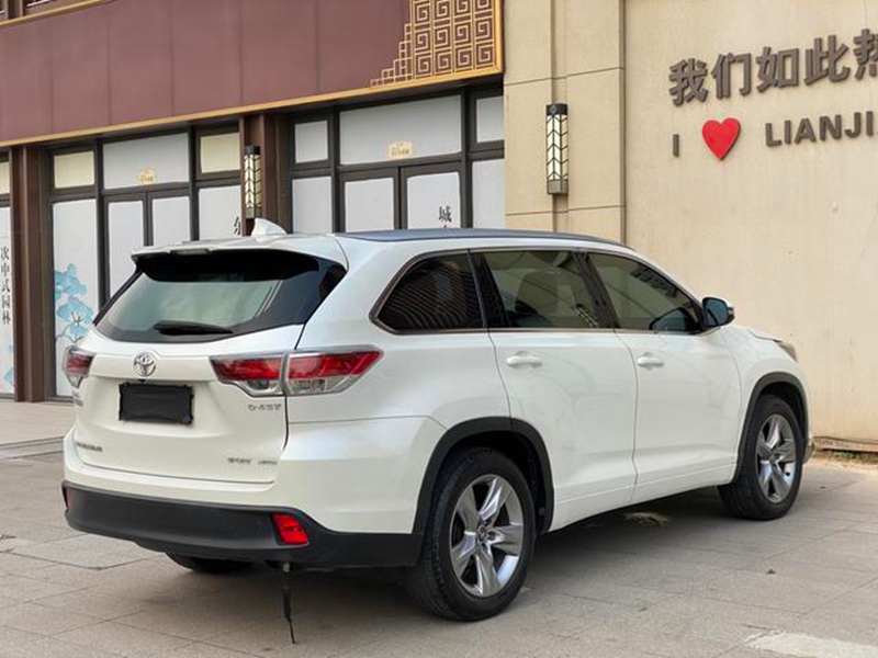 Toyota 2015 Highlander 2.0T AWD Luxury 7-seater