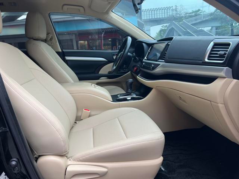 Toyota 2021 Toyota Highlander 2.0T AWD Elite Edition 7-seater