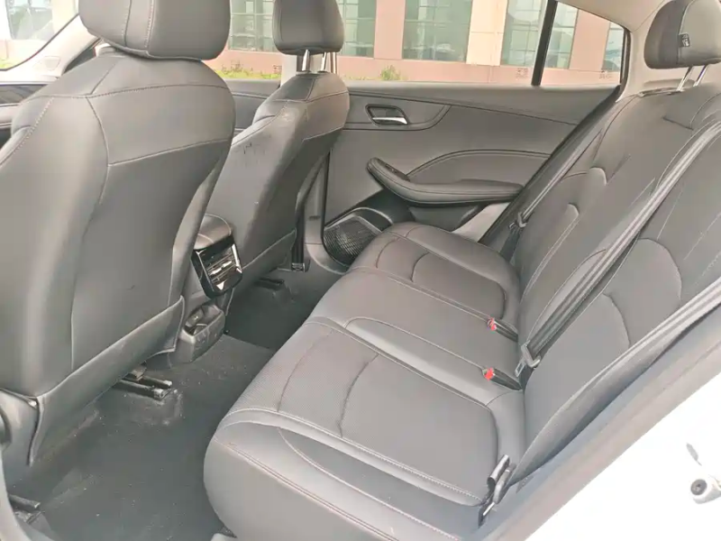Roewe 2026 Roewe i5 1.5L CVT Executive Edition