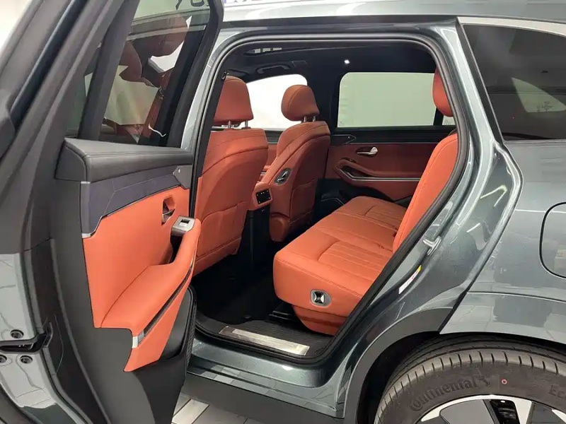 BYD BYD Tang L 2025 DM 175KM Drone Edition