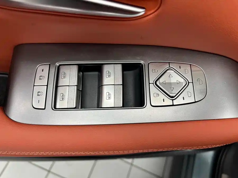 BYD BYD Tang L 2025 DM 175KM Drone Edition