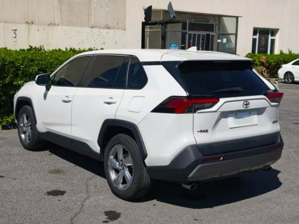 Toyota RAV4 2020 2.0L CVT 2WD Fashion Plus Edition