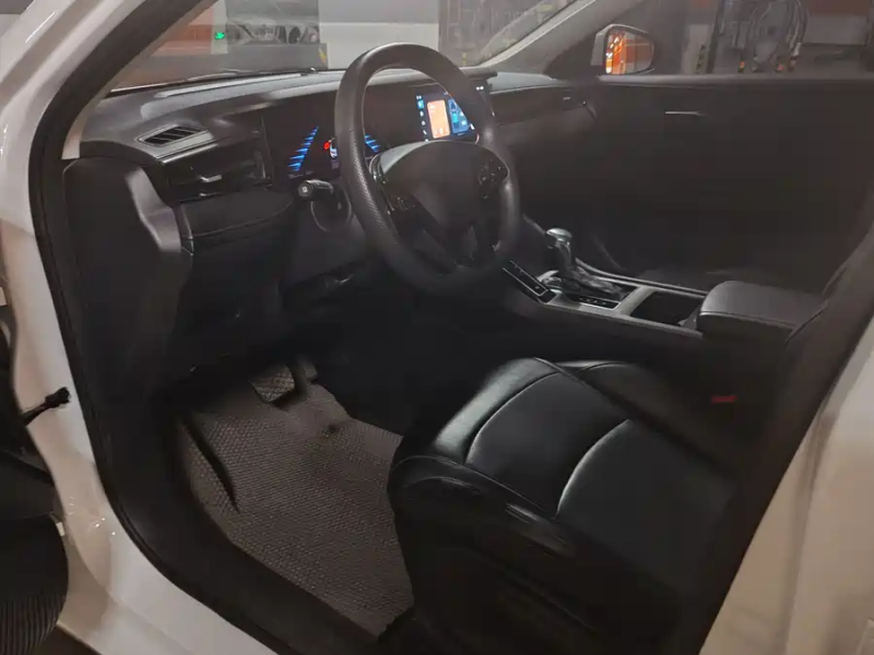 Roewe Roewe i5 2024 1.5L CVT Premium Edition