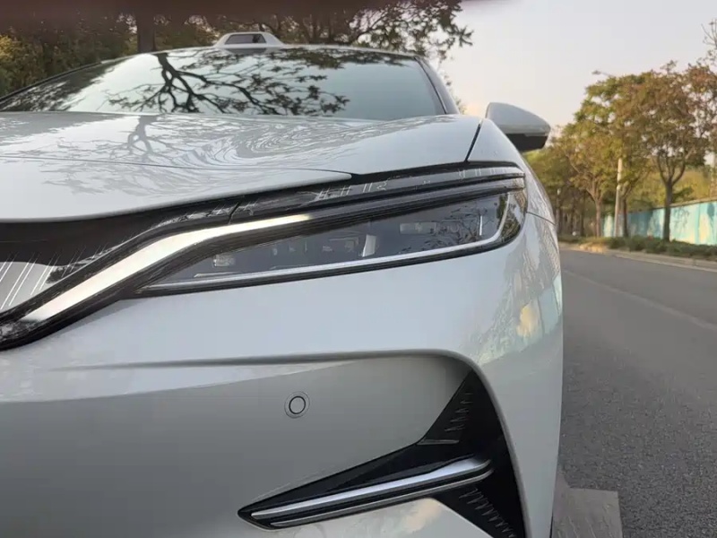 BYD Song L EV 2025 ADAS Version 662km LiDAR Premium
