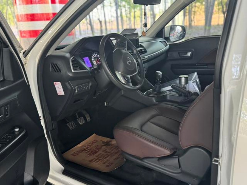 Great Wall Wingle 7 2019 2.0T Gasoline Two-Wheel Drive Elite