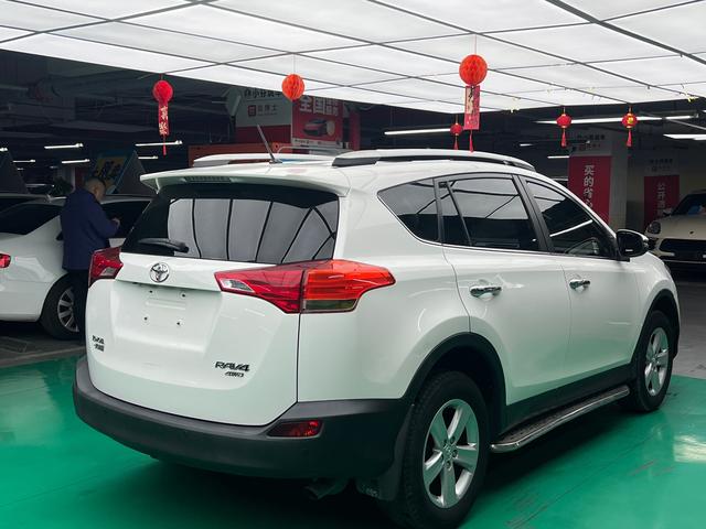 Toyota 2013 Toyota RAV4 2.5L Automatic 4WD Elite Edition, 140,000 km