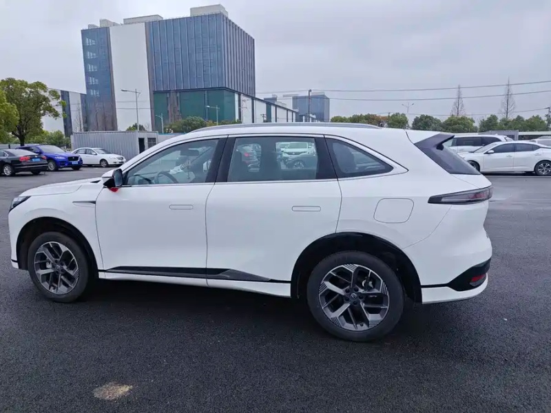 Changan Changan CS75PLUS 2026 Intelligent Champion Edition 1.5T New Blue Whale Intelligent Leading Edition