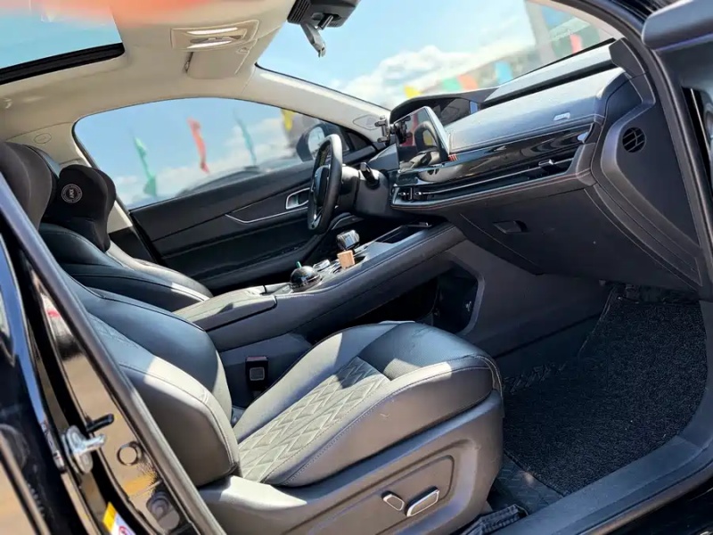 Changan Changan UNI-K 2021 2.0T Excellence Edition