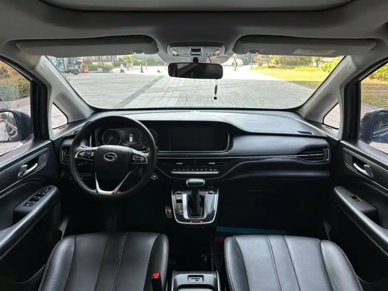 GAC Trumpchi GAC M6 2021 270T DCT Premium (7-seater)