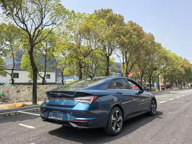 Hyundai Hyundai Elantra 2021 1.5L CVT TOP Flagship Edition