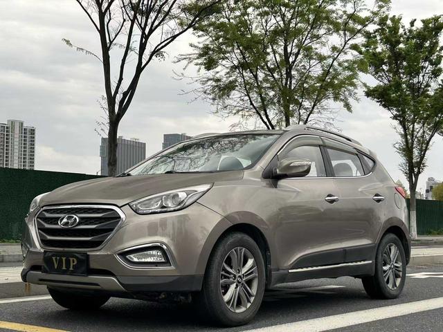 Hyundai ix35 2015 2.0L Automatic 2WD Smart Model (National IV Emission Standard)