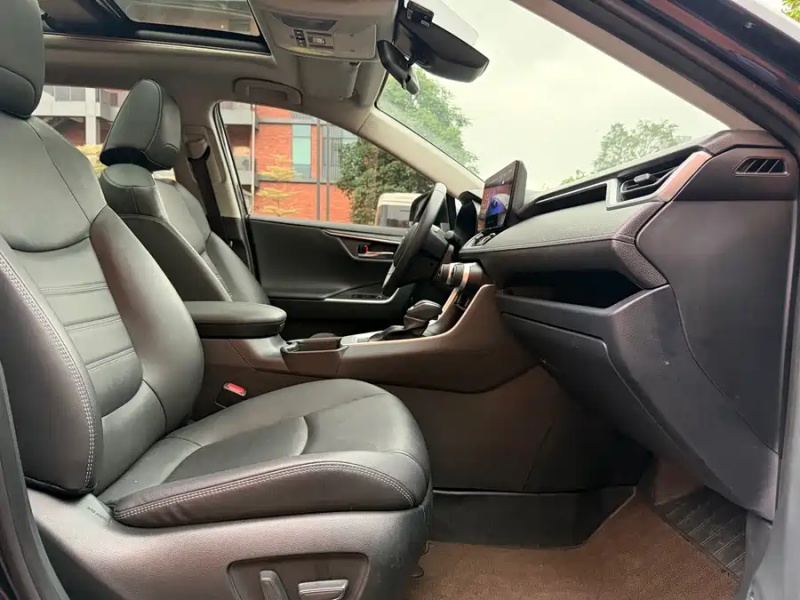 Toyota Toyota RAV4 2023  2.5 Hybrid FWD Comfort Plus