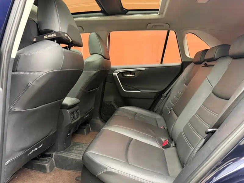 Toyota Toyota RAV4 2023  2.5 Hybrid FWD Comfort Plus