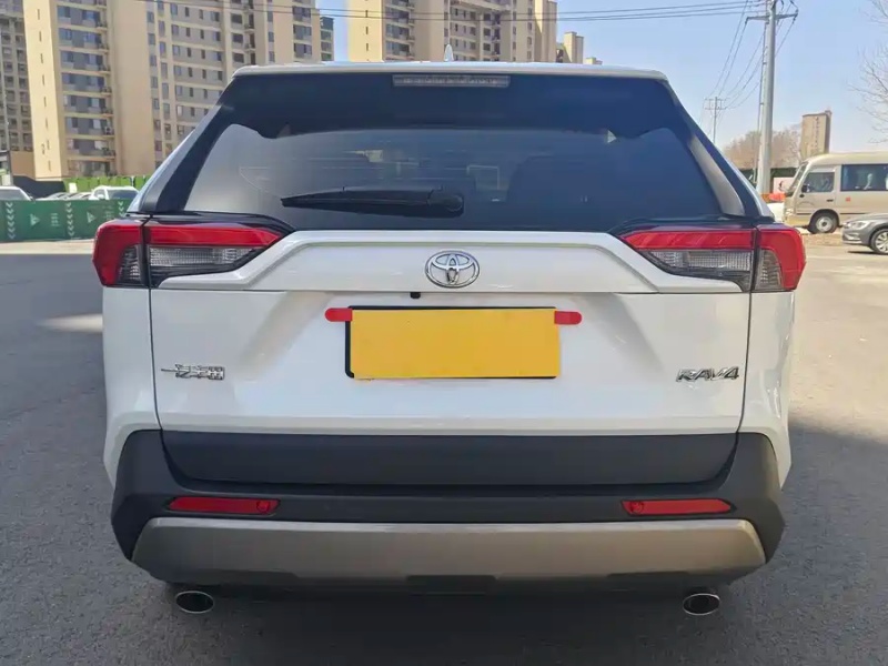 Toyota Toyota RAV4 2023 2.0 CVT FWD Style Plus