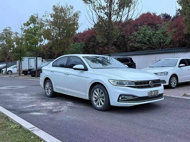 Volkswagen Bora 2021 1.5L AT Fashion Smart Connected edition