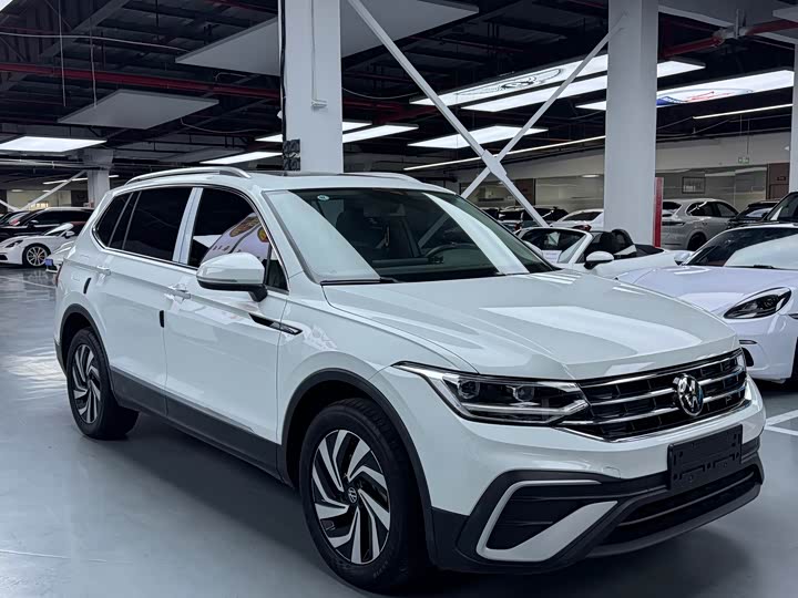 Volkswagen Tiguan L 2023 300TSI 2WD Comfort  edition