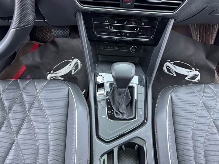 Volkswagen Volkswagen Tiguan L 2023 300TSI 2WD Comfort edition