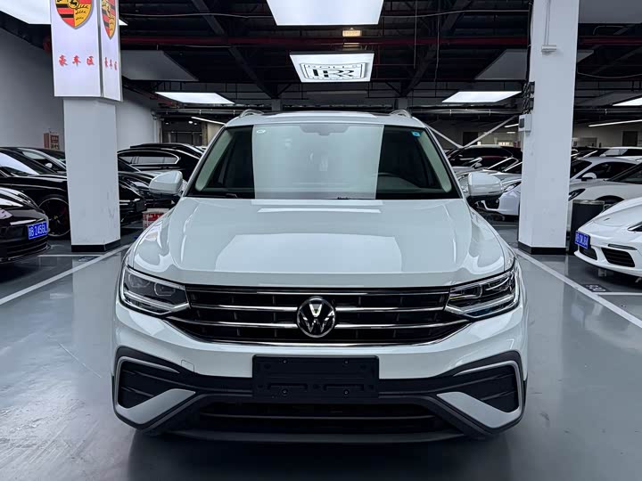Volkswagen Volkswagen Tiguan L 2023 300TSI 2WD Comfort edition