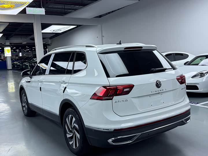 Volkswagen Volkswagen Tiguan L 2023 300TSI 2WD Comfort edition