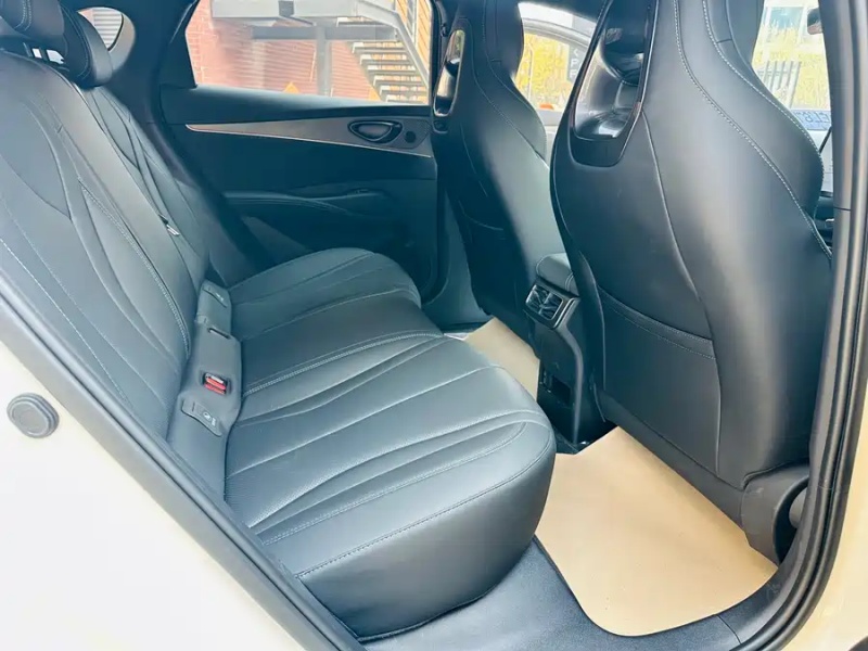 BYD BYD Seal 06 2024 DM-i 120KM Honor Edition