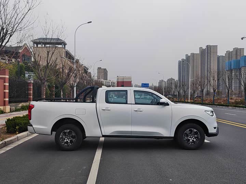 Great Wall Cannon 2021 2.0T Commercial Version Automatic Gasoline Two-Wheel Drive Navigator Long Box GW4C20B