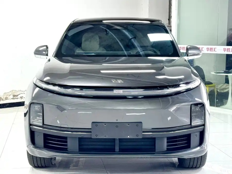 Li Auto Li L7 Pro (2023 model)