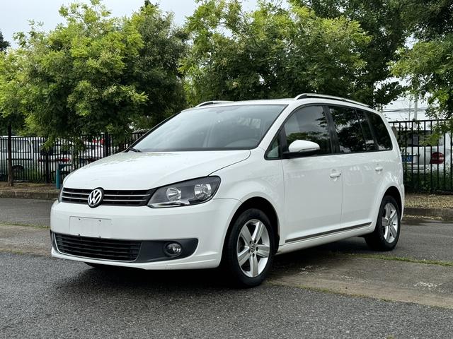 2015 Volkswagen Touran 1.4T Automatic Comfort Edition 5-seater, 89,100 km