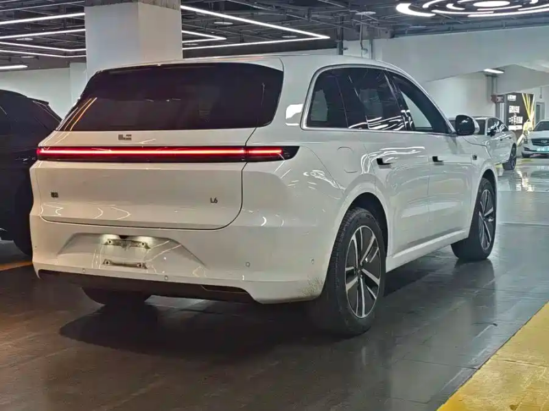 Li Auto Li Auto L6 2024 Pro