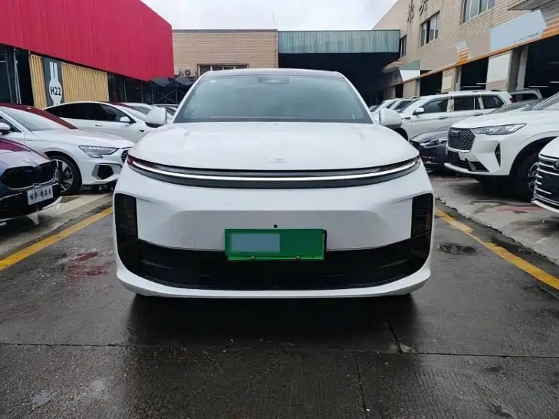 Li Auto Li Auto L6 2024 Pro