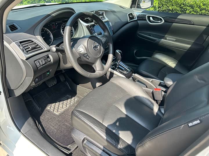 Nissan Nissan Sylphy 2019 1.6XV CVT Intelligent Connect Premium edition