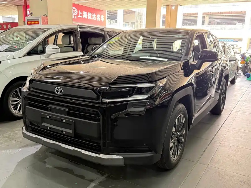 Toyota RAV4 Rongfang 2026 Hybrid 2.0L 2WD Luxury Edition