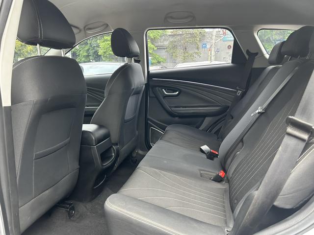 Jetour X70M 2021 1.5T MT Urban Partner EDITION