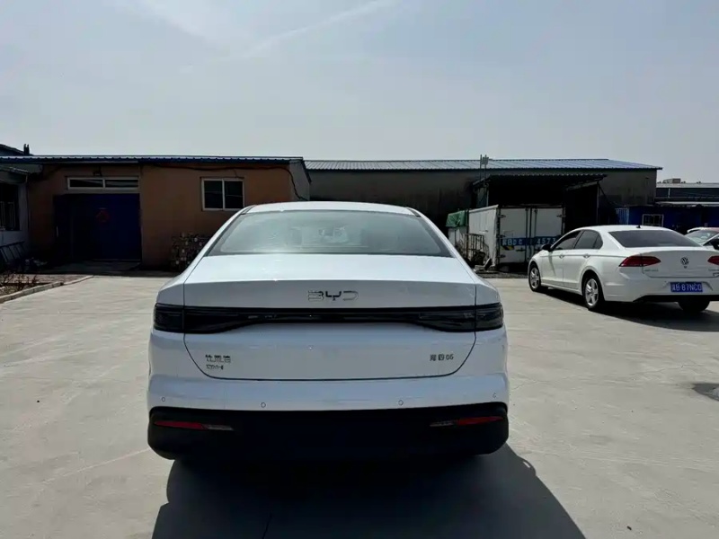 BYD Seal 05 DM-i 2026 DM-i 128KM Luxury Edition