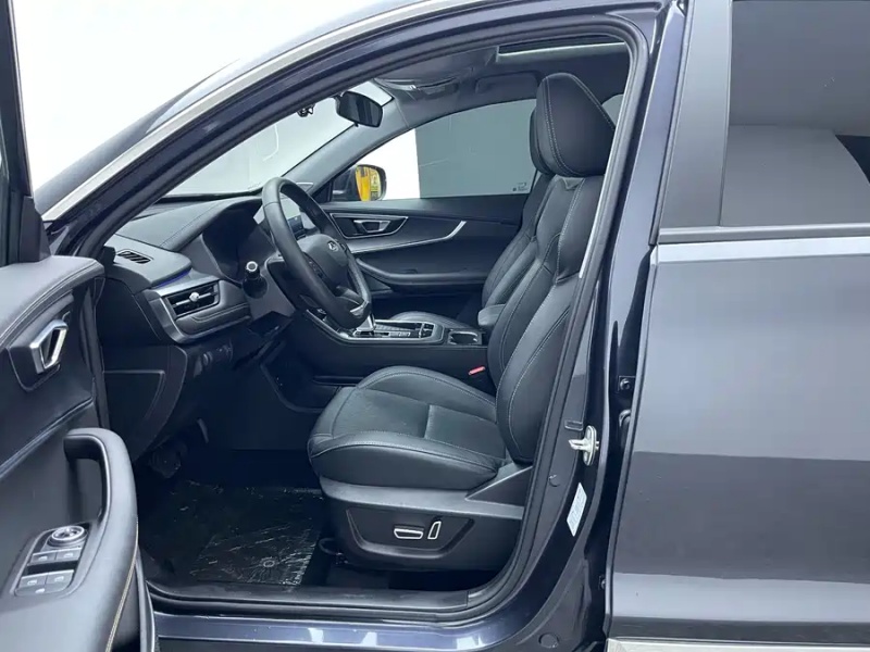 Chery Chery Tiggo 8 2025 Excellence Edition 230TCI Automatic Luxury 7-Seater
