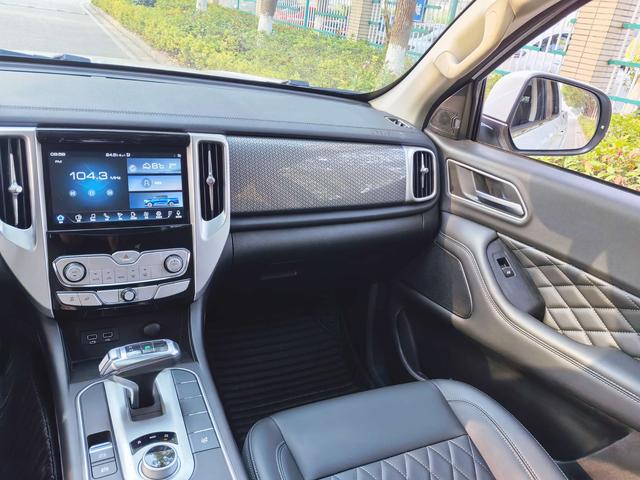 Great Wall Great Wall Pao 2020 Passenger 2.0T Diesel 2WD Comfort Standard Box GW4D20M edition