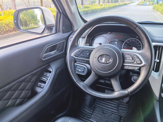 Great Wall Great Wall Pao 2020 Passenger 2.0T Diesel 2WD Comfort Standard Box GW4D20M edition