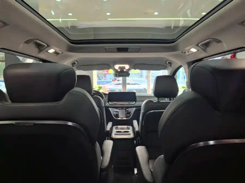 Hongqi Hongqi HQ9 PHEV 2026 2.0T 4WD Business Edition