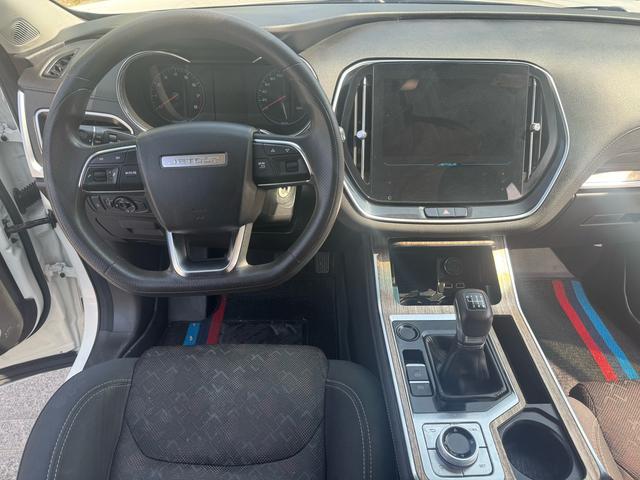 Jetour X70  2020 1.5T MT Comfort Edition 5-Seater