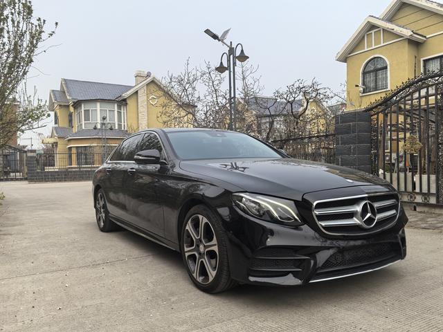 Mercedes-Benz Mercedes-Benz E-Class 2017 E 300 L Sport Luxury model, 113,100 km